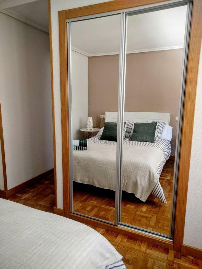 A Pocos Minutos Del Centro Con Parking Gratis En El Edificio Nº Registro Vu-74 Apartment Salamanca