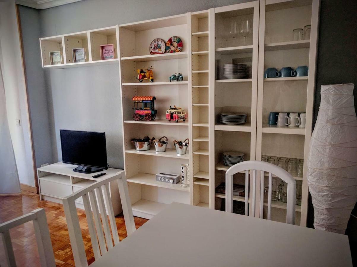 Apartment A Pocos Minutos Del Centro Con Parking Gratis En El Edificio Nº Registro Vu-74 Salamanca