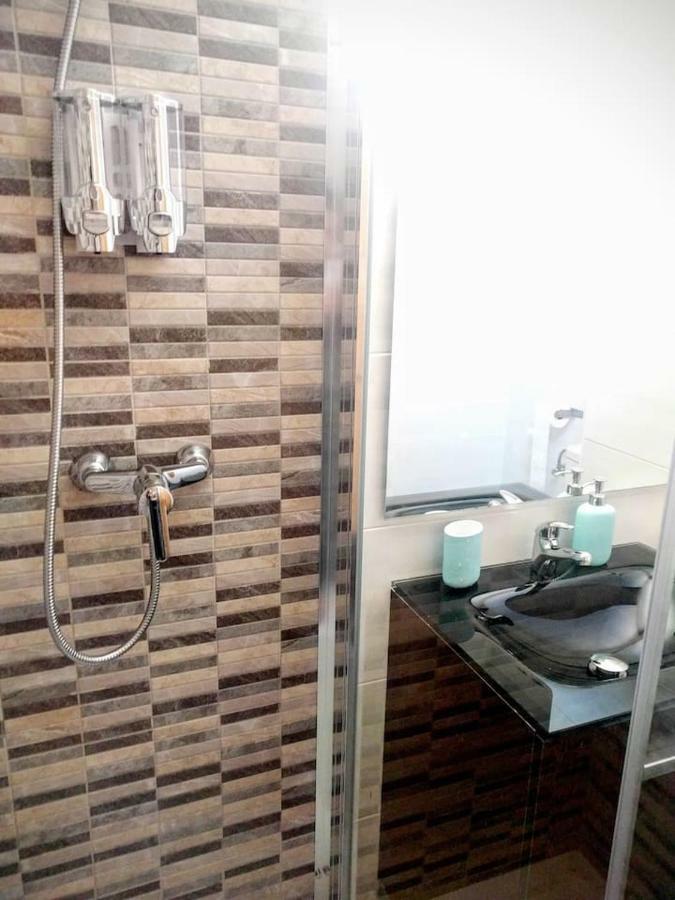 A Pocos Minutos Del Centro Con Parking Gratis En El Edificio Nº Registro Vu-74 Apartment Salamanca